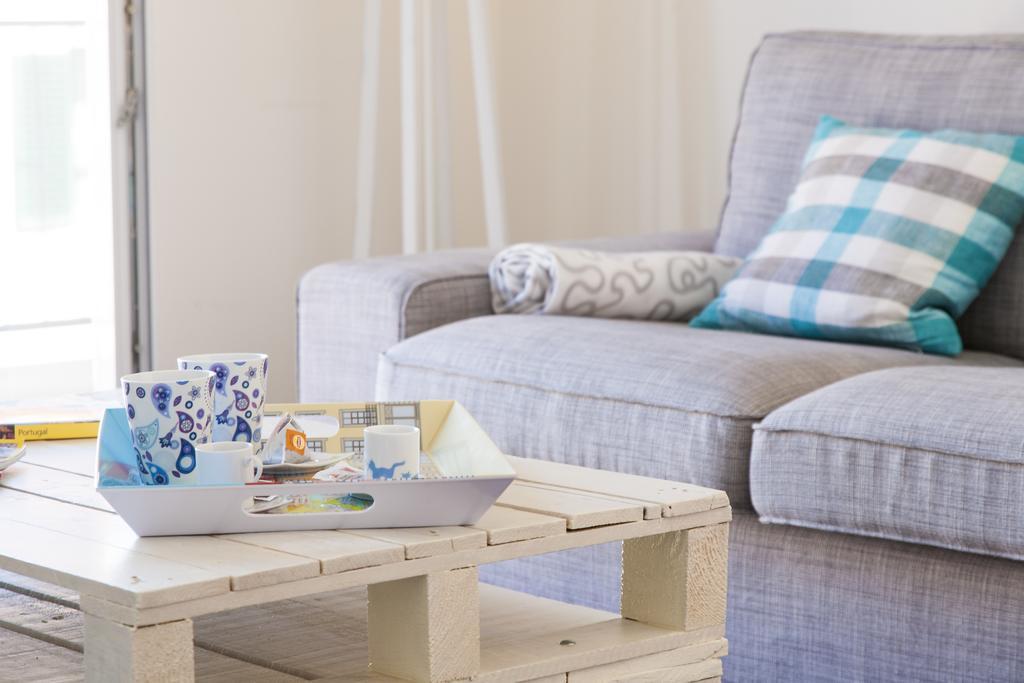 Joivy Joyful 2Br Apt With Terrace Nearby Sao Bento Palace Lisbon Bilik gambar