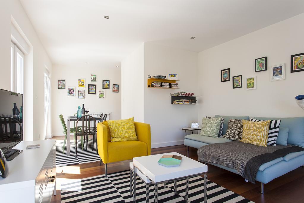 Joivy Joyful 2Br Apt With Terrace Nearby Sao Bento Palace Lisbon Luaran gambar